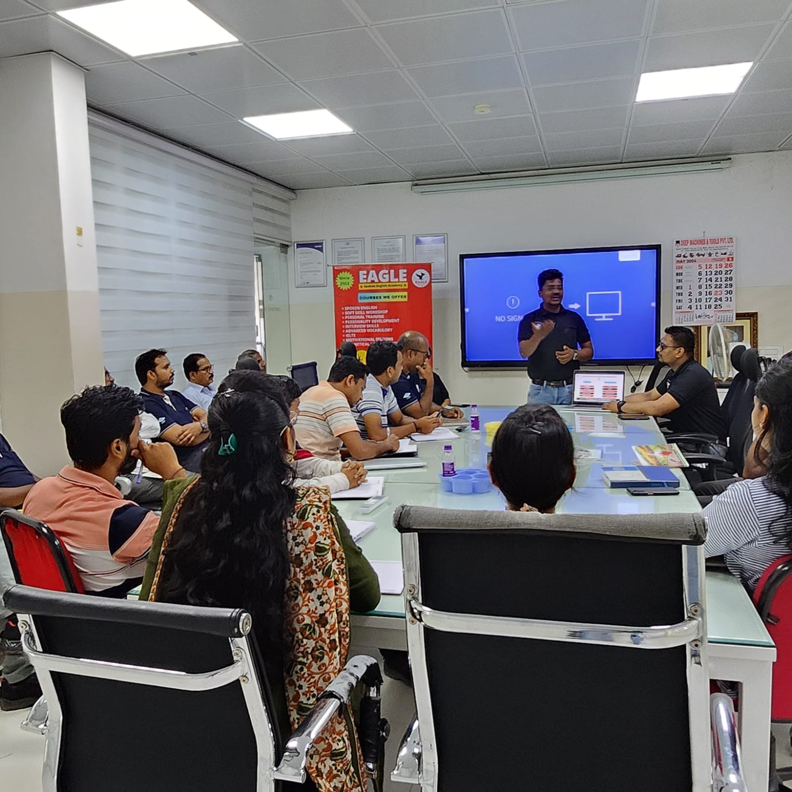 Spoken English corporate training in ichalkaranji